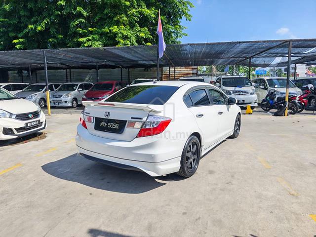 2012 Honda CIVIC FB 1.5 (AUTO) - 3