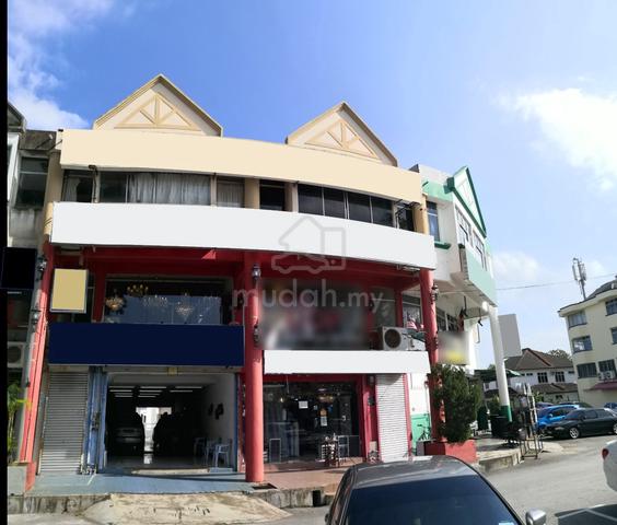 Prime 3-Storey Shophouses ( 2 Unit ) @ Jalan Beserah, Kuantan 1