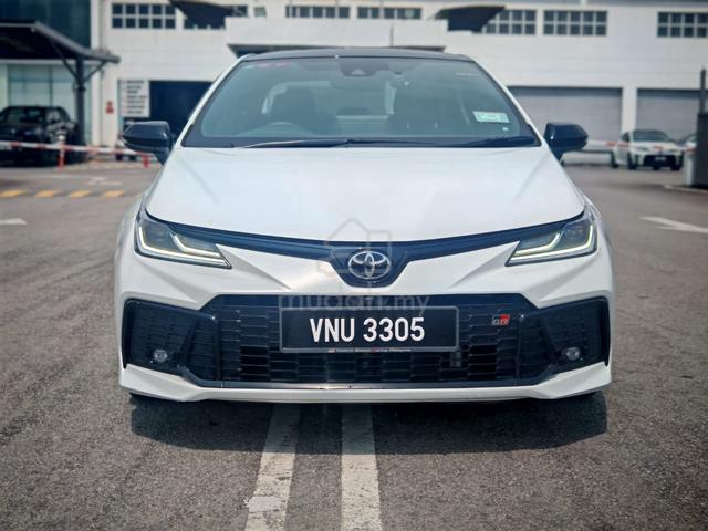 2025 Toyota COROLLA 1.8 GR SPORT MY19 E210 DEMO - 2