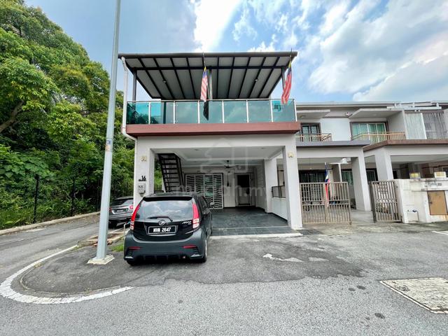 Double Storey Terrace Taman Seri Bestari, Salak Tinggi 1