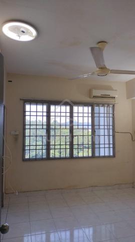 Desa Golf Condominium 1