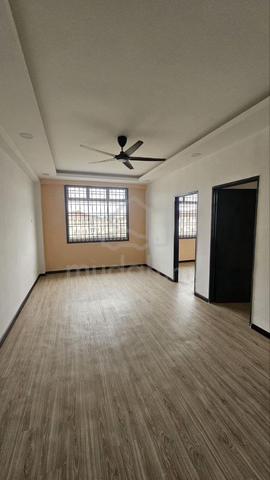 Taman Impian Emas 1
