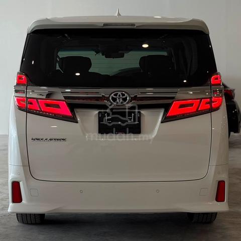 2021 Toyota VELLFIRE 2.5 ZG AGH30 - 2