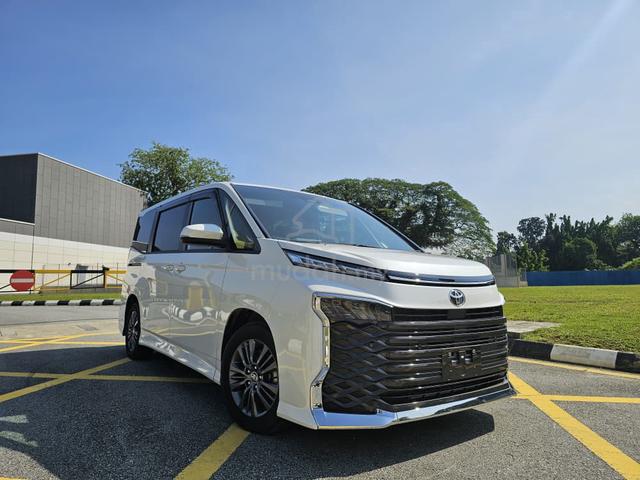 2023 Toyota VOXY 2.0 S-G Grade 5 2P.Door RevCam - 1