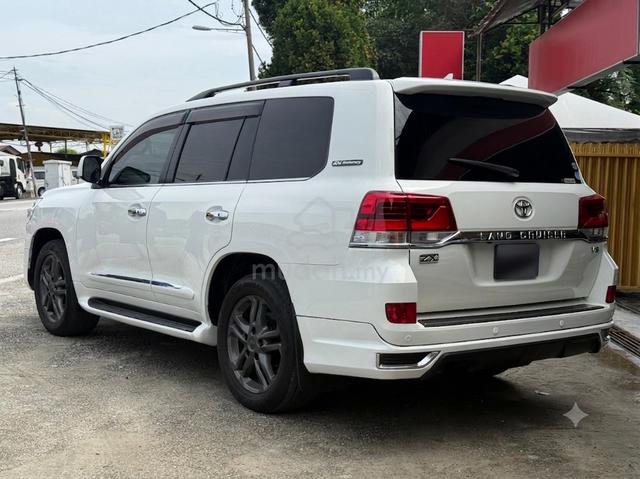 2011 Toyota LANDCRUISER 4.6 ZX (A) LOAN KEDAI - 2