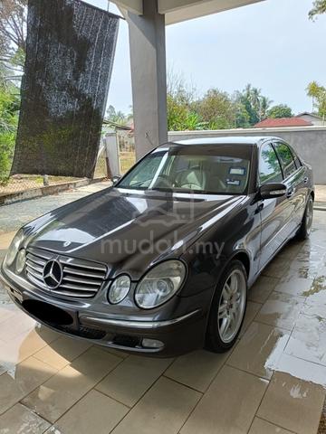 2005 Mercedes Benz E240 W211 (A) - 1