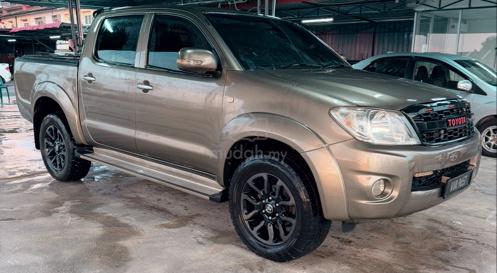2011 Toyota HILUX 2.5 G (A) - 2
