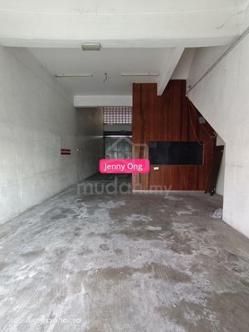 3.5 Sty Light Industrial At Jalan Siram, Butterworth For Sale 1