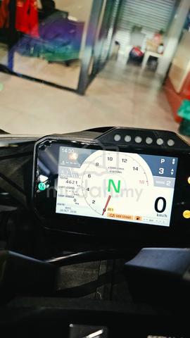 Honda CBR1000RR-R SP - photo 6 of 9