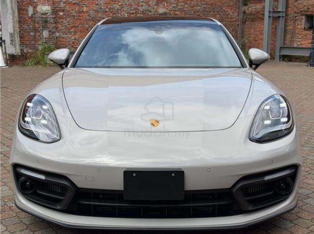 2023 Porsche Panamera 2.9L Platinum Edition 5 Seat - 3