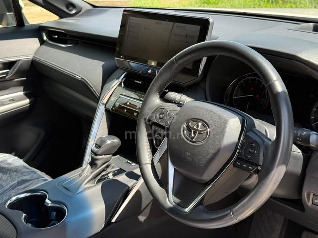 2021 Toyota Harrier Z with Modellista Bodykit - 5