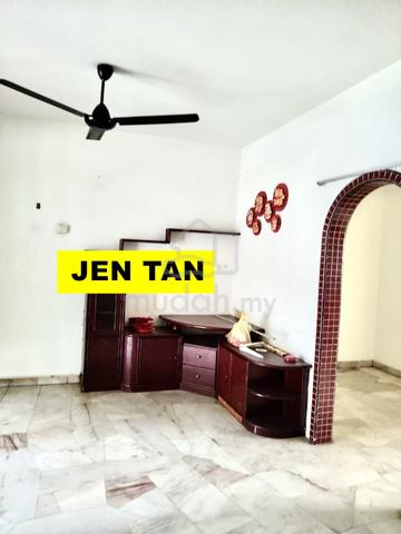 Double Storey Terrace Taman Segemal, Butterworth 1