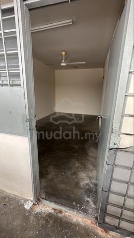 Apartment Seroja (Puchong) 1