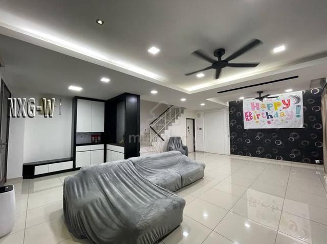 FULLY RENOVATED !! Aman Perdana 2 Storey Semi D Ready Move In !! 1