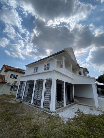 Rumah teres 2 Tingkat Corner Lot, USJ 6 1