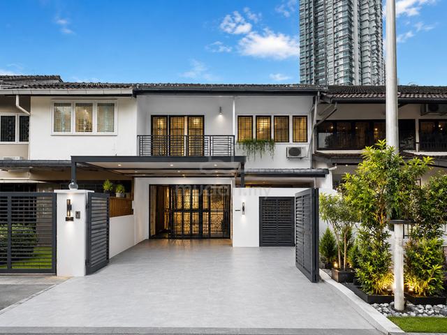 BIG LAND 22 x 125| 2 Storey Terrace , Taman Melawati Jalan C KL 1