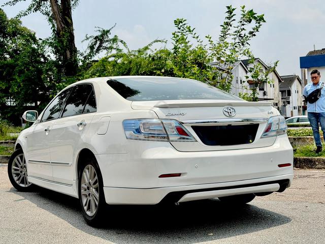 Toyota CAMRY V 2.4AT 2011 - 2