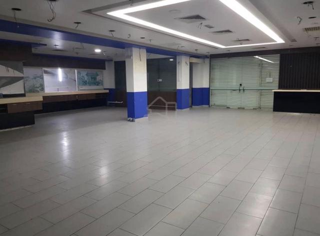 Renovated Big Shaftsbury Square corner Shop Third Avenue in Cyberjaya 1