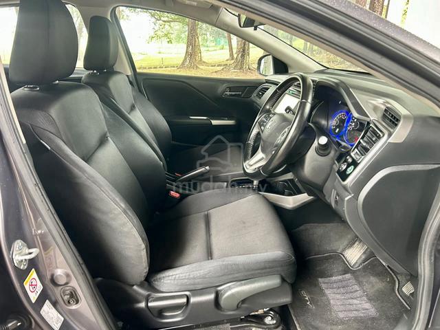 2016 Honda CITY 1.5 V GM6 (A) ONE OWNER/ORI PAINT - 5