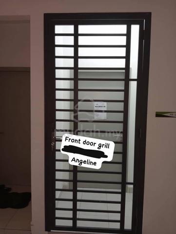 Flora Residency 1