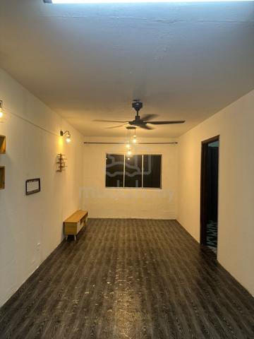 Flat Sentul Utama 1