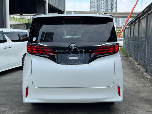 2024 Toyota ALPHARD 2.5 Z Side Step TV FOC Tinted - 3