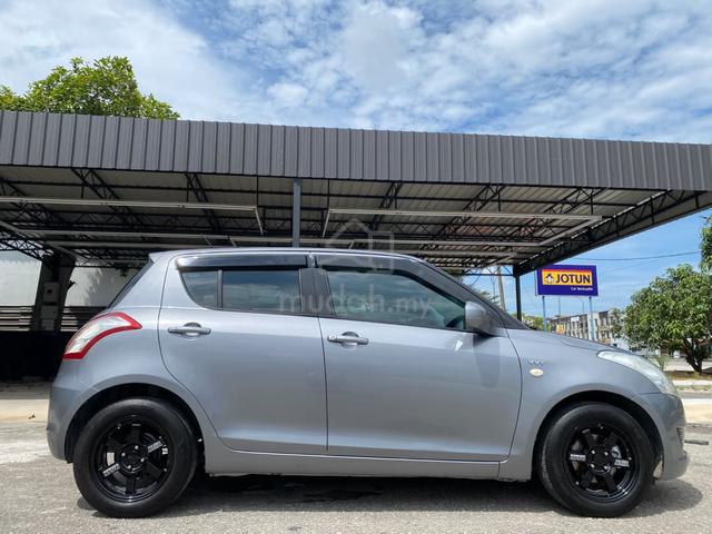 2014 Suzuki SWIFT 1.4 GL MY2013 (A) - 4