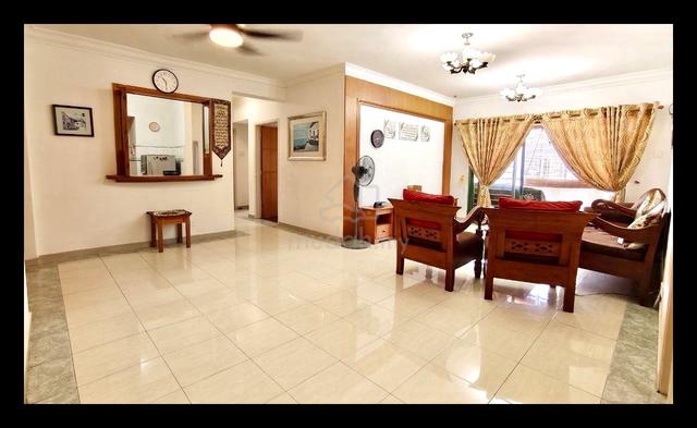 Lanai Gurney 1