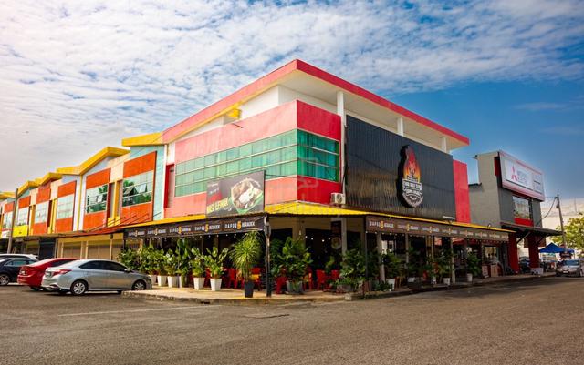 (DESERVE 2STRY CORNER) Shoplot at Bandar Putra Bertam, Kepala Batas 1