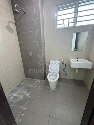 2 Storey Terrace Siara 81 Basement Cangkat Sungai Ara Few unit 1