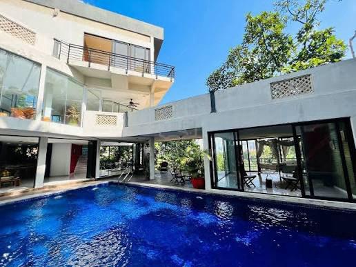 Belvedere 1