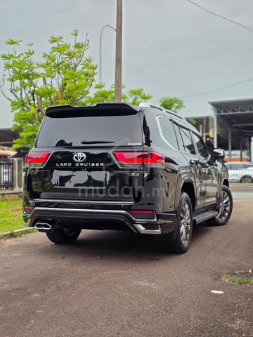 2023 Toyota LANDCRUISER 3.5 ZX (A) FULLY LOADER - 2