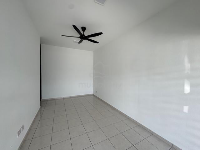 READY TO MOVE IN! 1 Storey Taman Bandar Botani Parkland, Jasin Melaka 2