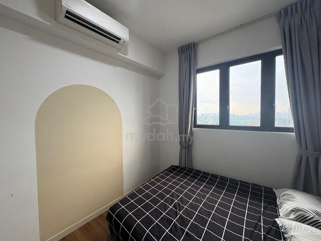 M Vertica Residence - Variety Room to Rent 1