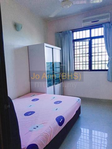 Vistaria Condominium 5