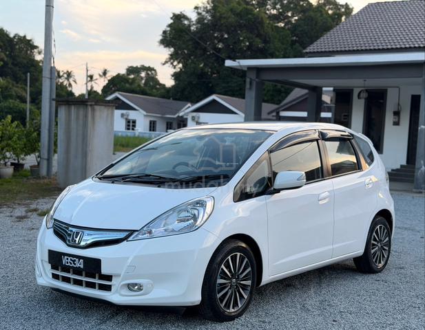 2012 Honda JAZZ 1.3 (HYBRID) FACELIFT (A) - 2