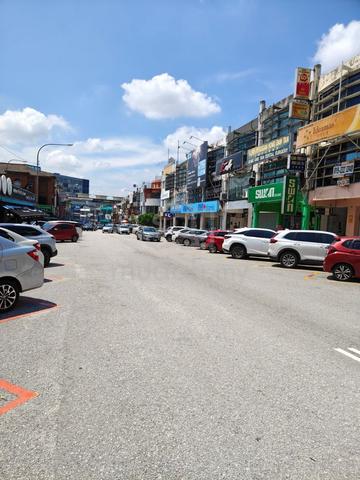 3 Storey Shop Lot For Rent In USJ 10, Taipan, Subang Jaya 1