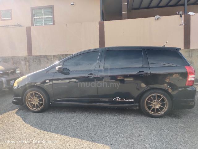 2005 Toyota WISH 2.0 WALD EDITION (A) - 4