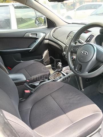 2011 Kia FORTE 1.6 KOUP SX (A) - 3