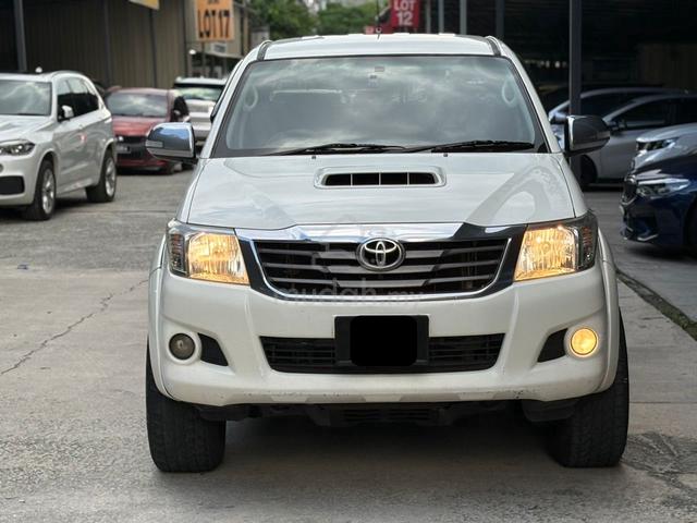 2014 Toyota HILUX 2.5 (A) Free 3 Tahun Warranty - 3