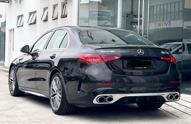 2023 Mercedes-AMG C43 4MATIC Low Mileage - 2