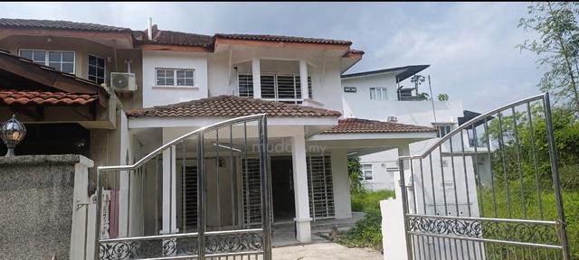 Saujana Puchong , Double Storey Corner House 1