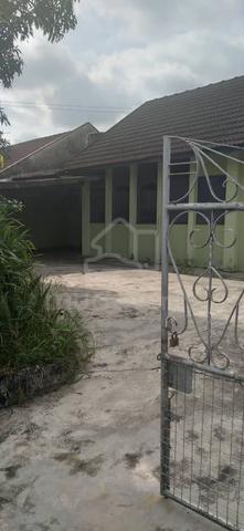 larkin jaya single storey semi detached for sale 1