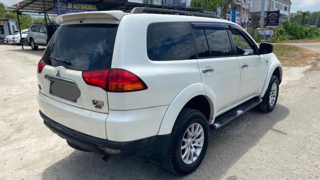 2011 Mitsubishi PAJERO 2.5 SPORT VGT (A) - 5
