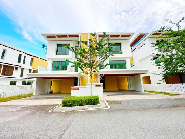 FREEHOLD 3 STOREY SEMI D Astana Residence Presint 8 Putrajaya 1