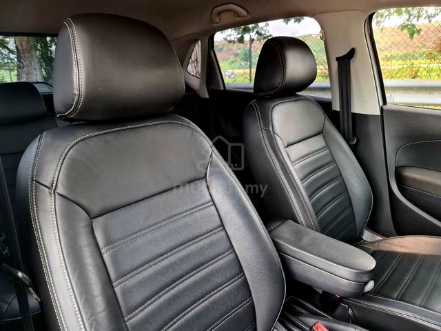 Volkswagen Polo 1.6 Comfortline LeatherSeat Camera - 1