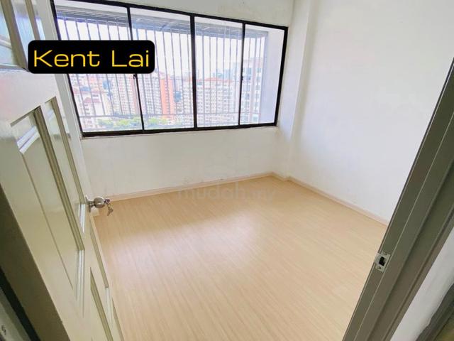 Desa Green Apartment (Jelutong) 1