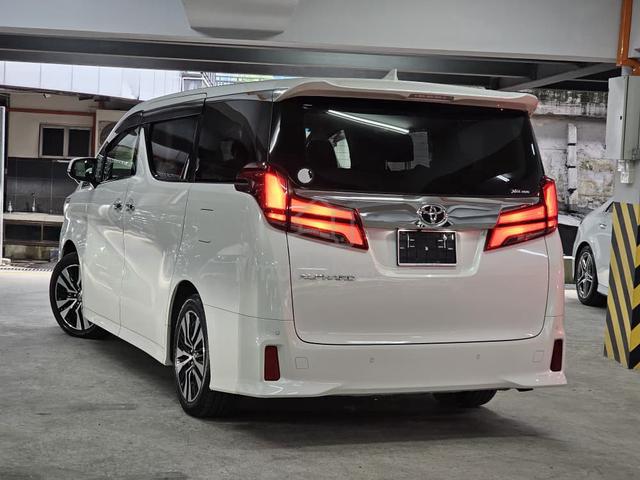 2023 Toyota ALPHARD 2.5 SC SROF 2PD 7STR 26K KM - 2
