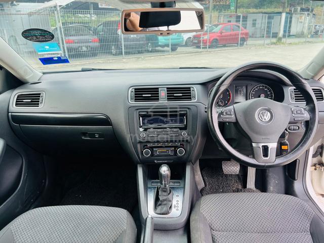 CASH N CARRY 2011 Volkswagen JETTA 1.4 TSI (A) - 5