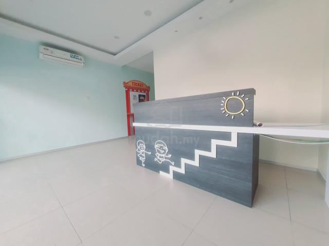 Ground Floor 6 Partition Room Floor Tile Kota Syahbandar Laksamana 1